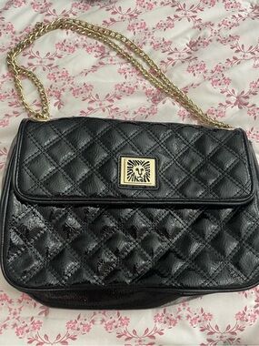 Black Quilted Ann Klein Shoulder Bag with Gold Chain